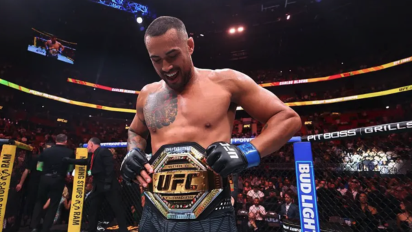 UFC 327 wyniki – Ulberg nokautuje Procházkę na jednej nodze
